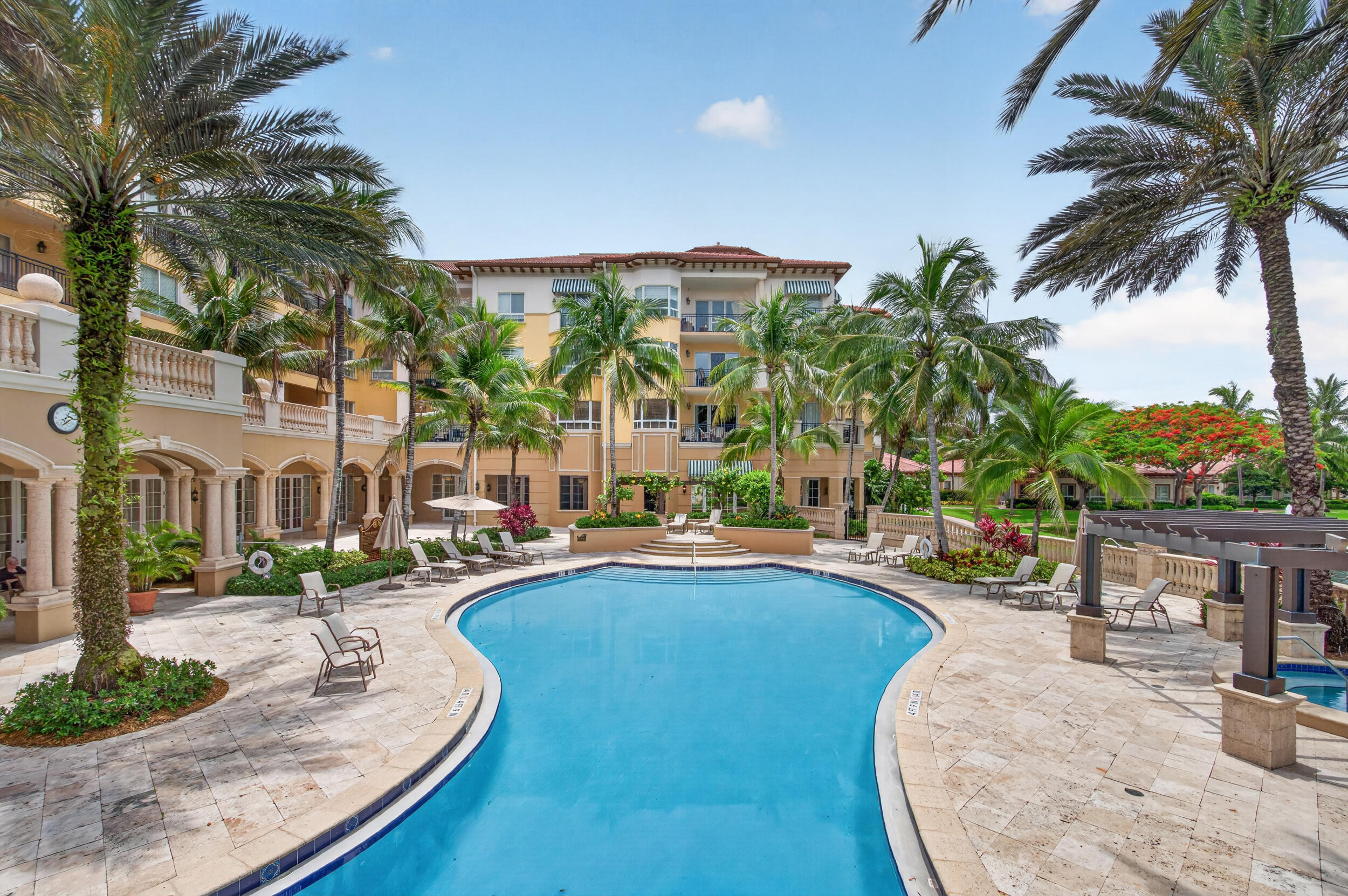 16135 Emerald Estates #164, Weston FL 33331