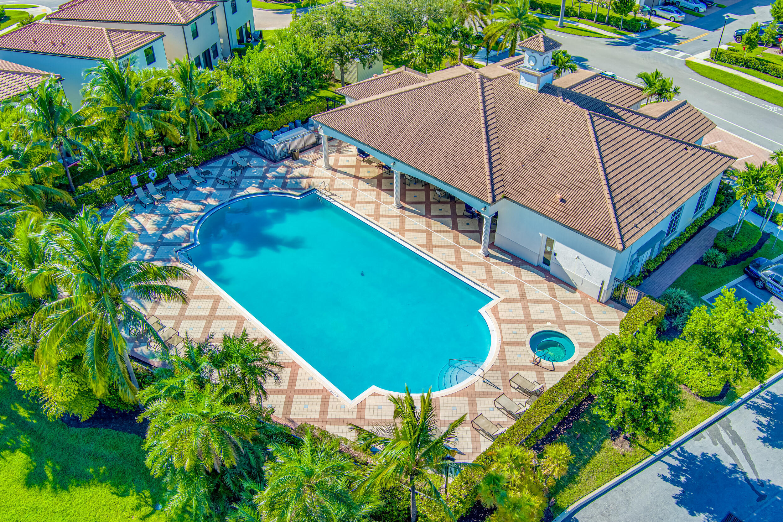 5007 Woods Edge, Riviera Beach FL 33410