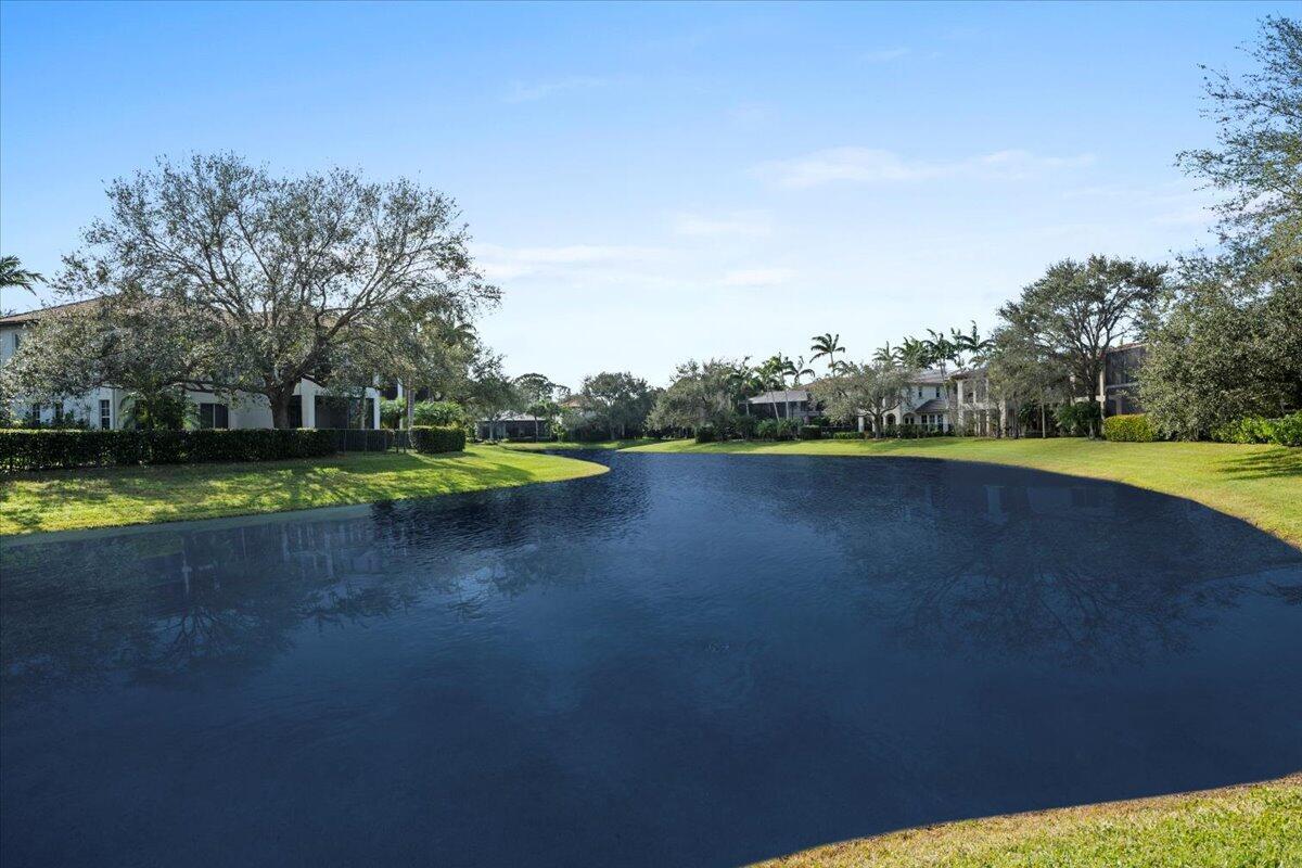 2020 Graden, Palm Beach Gardens FL 33410