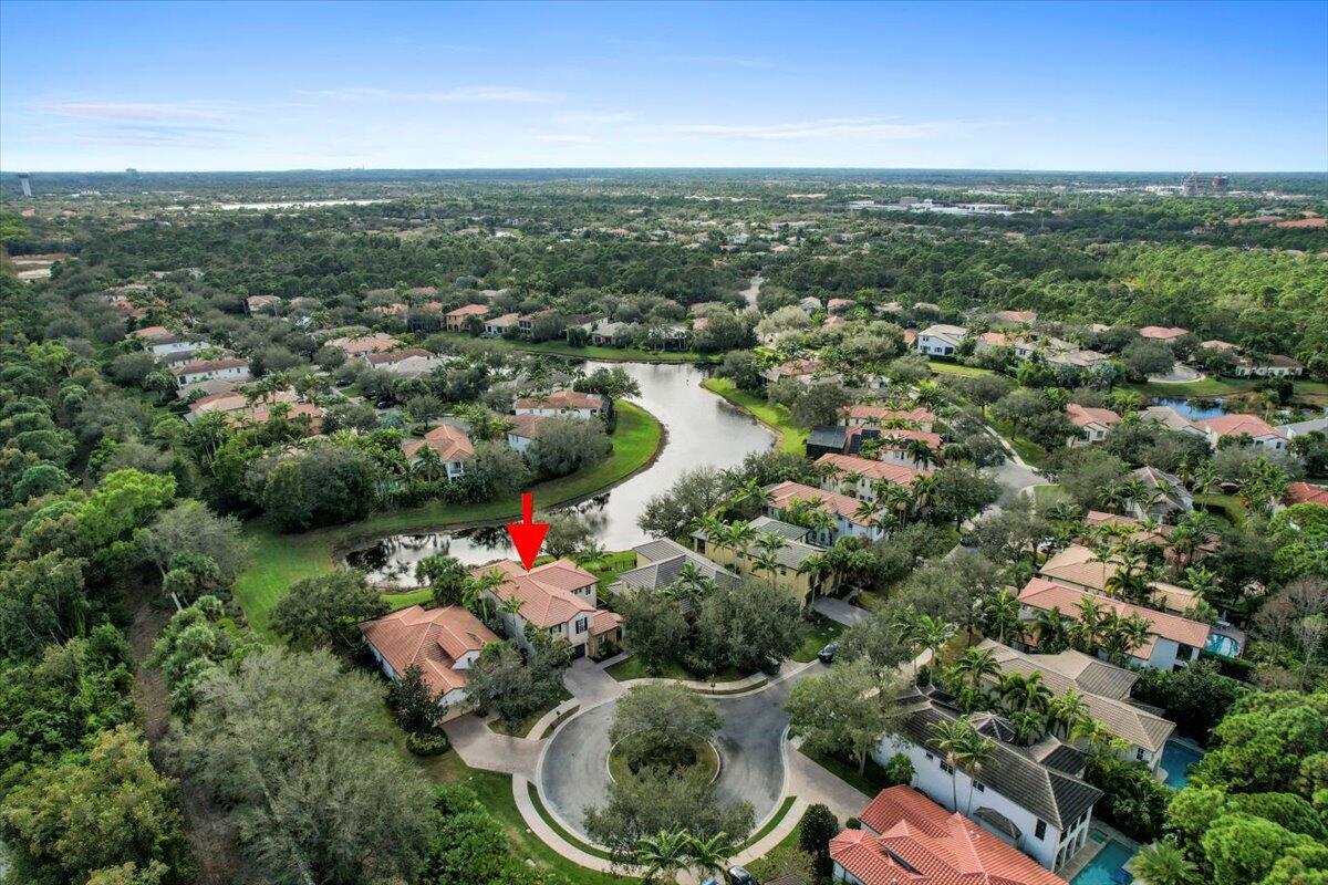 2020 Graden, Palm Beach Gardens FL 33410