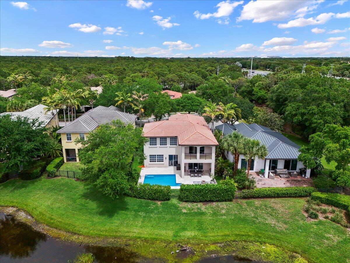 2020 Graden, Palm Beach Gardens FL 33410