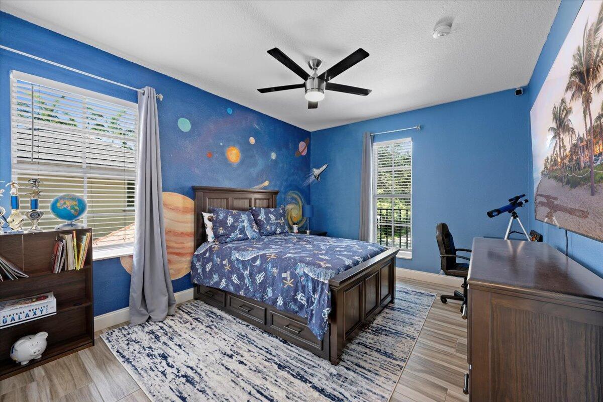 2020 Graden, Palm Beach Gardens FL 33410