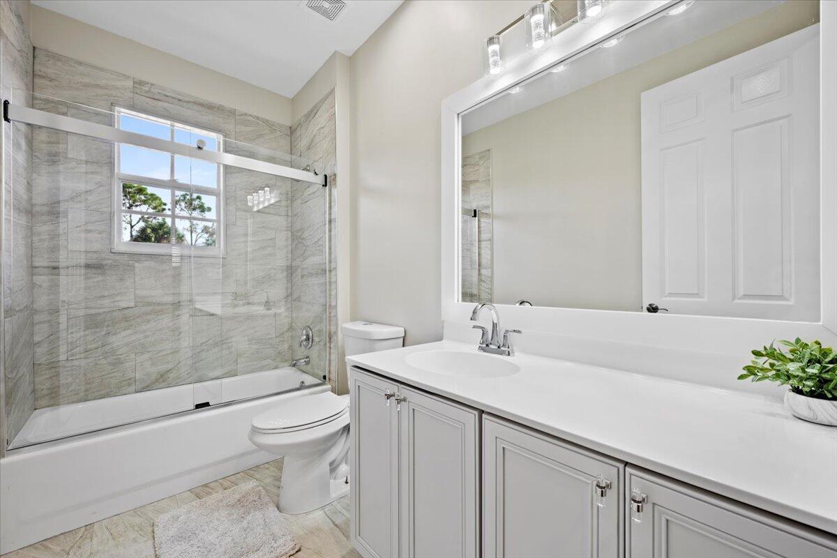 2020 Graden, Palm Beach Gardens FL 33410