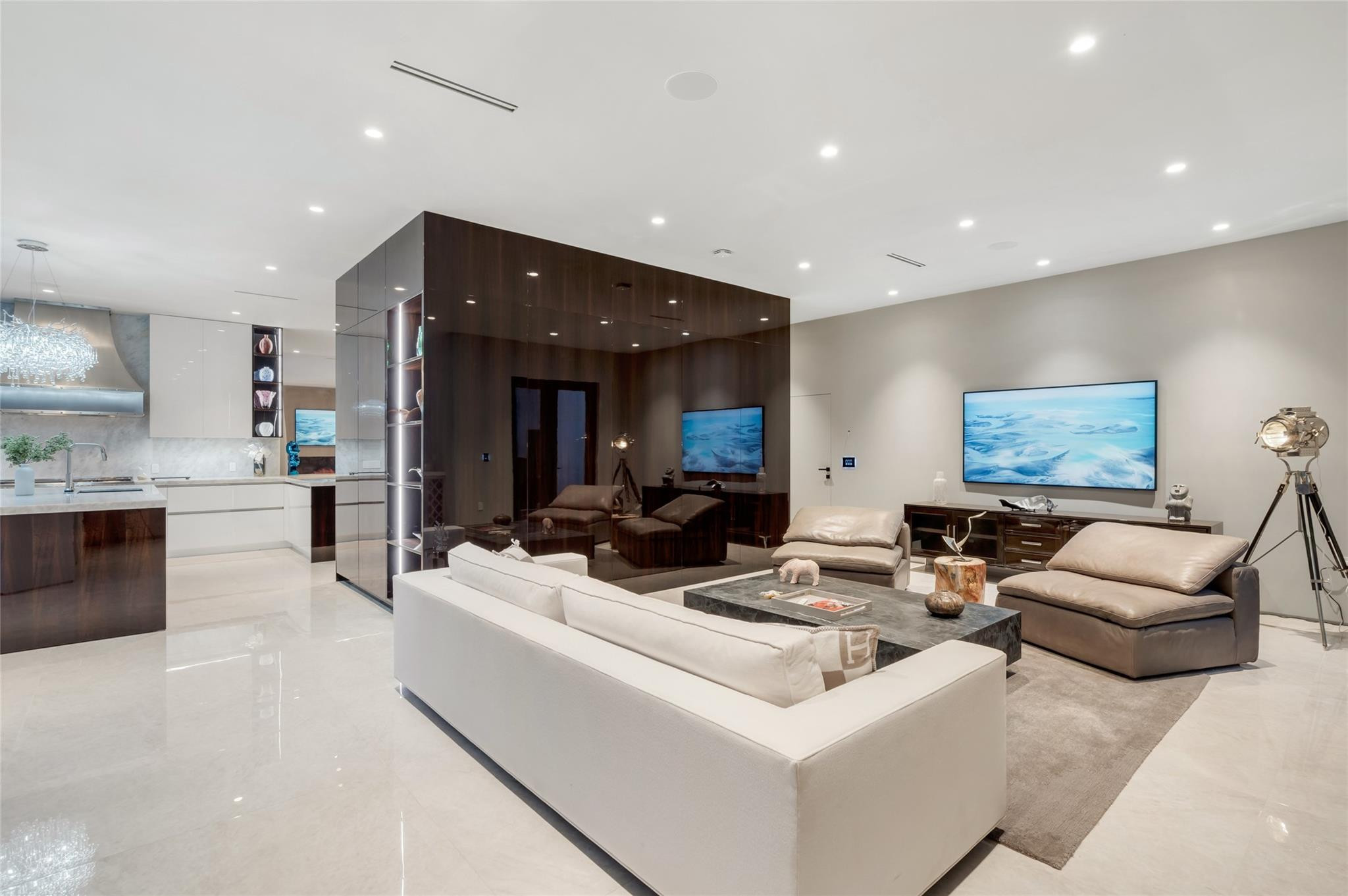 520 San Marco, Fort Lauderdale FL 33301
