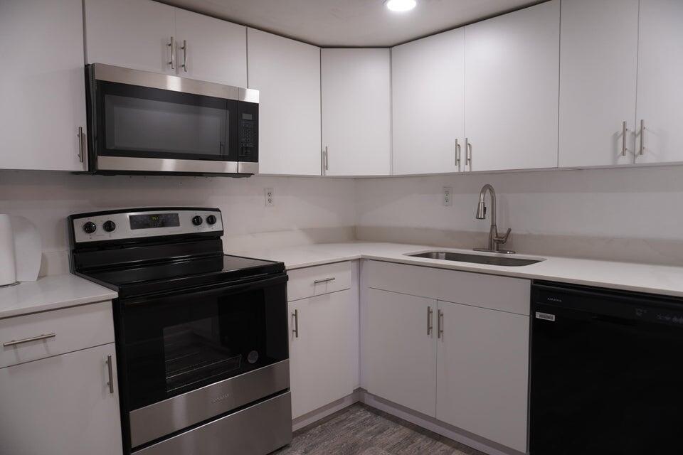 1250 NE 125th #216d, North Miami FL 33161