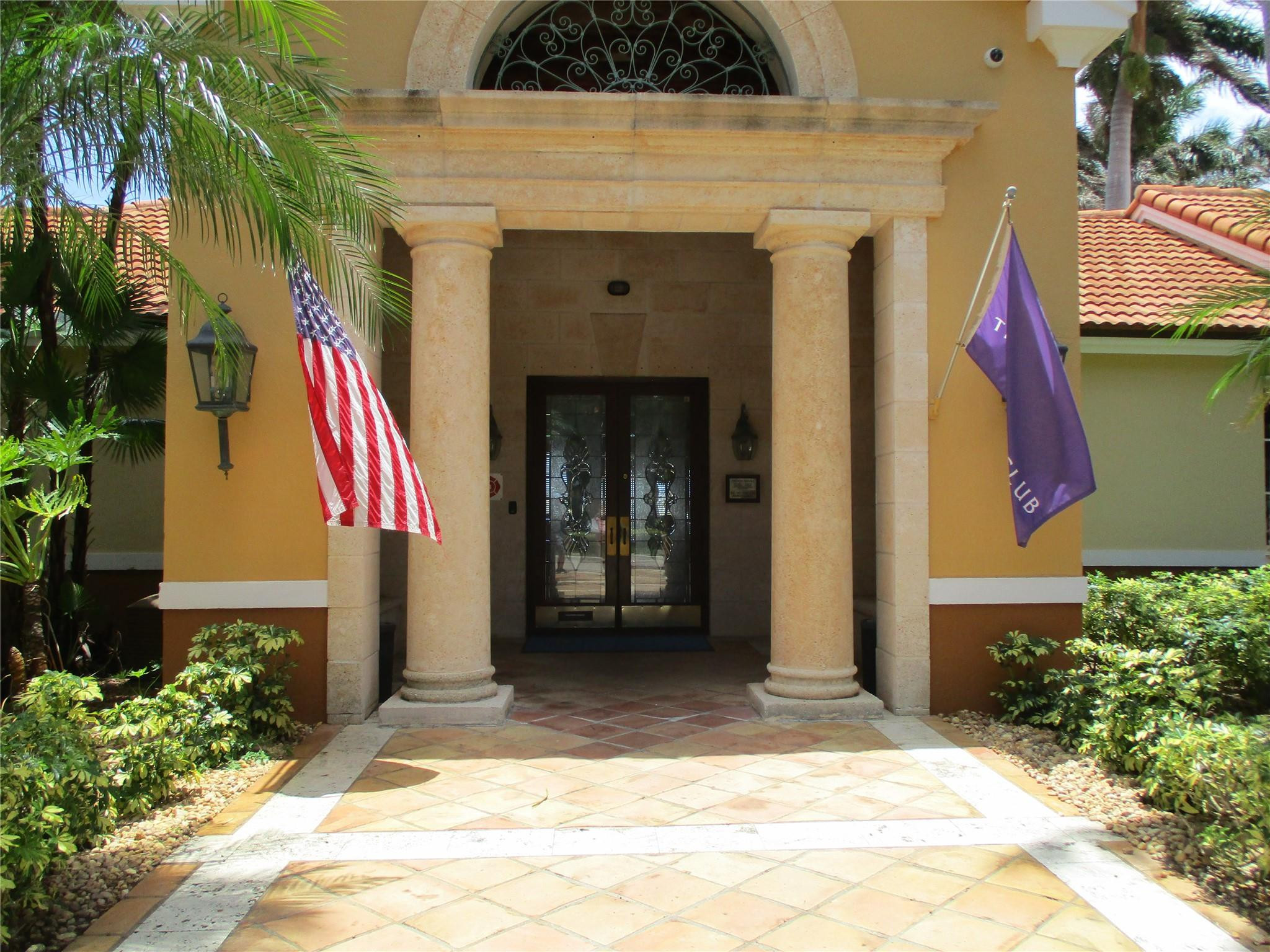 123 Yacht Club #206, Hypoluxo FL 33462