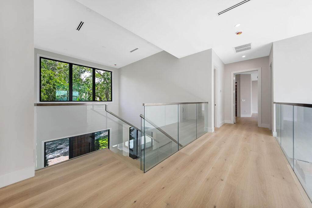 1550 Ponce De Leon, Fort Lauderdale FL 33316