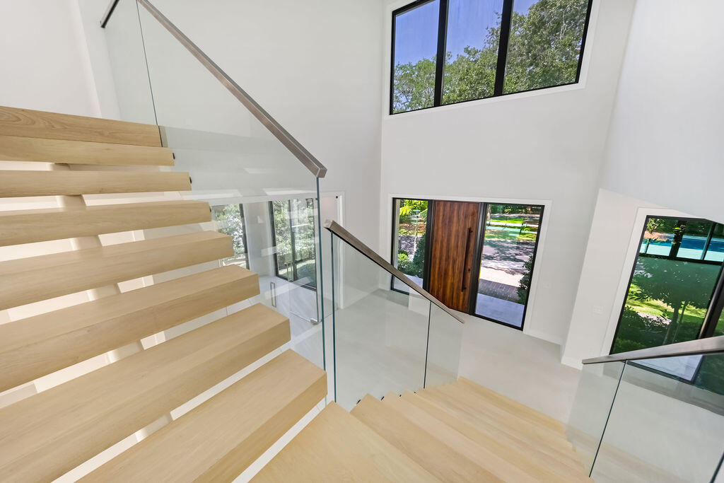 1550 Ponce De Leon, Fort Lauderdale FL 33316