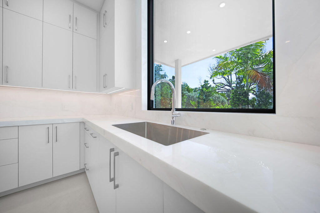 1550 Ponce De Leon, Fort Lauderdale FL 33316