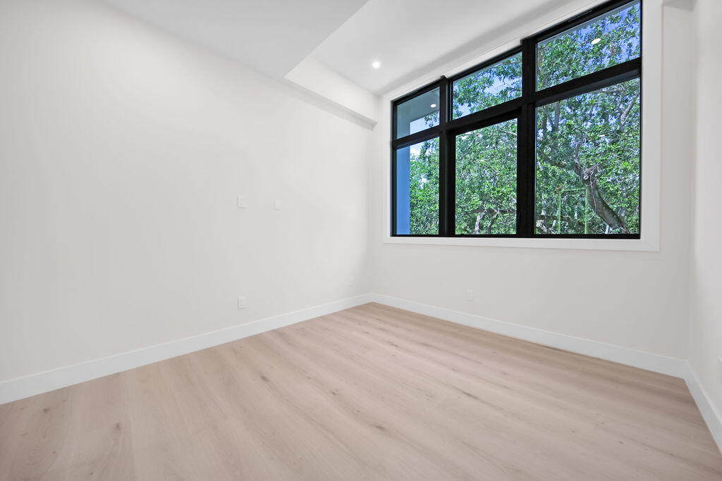 1550 Ponce De Leon, Fort Lauderdale FL 33316