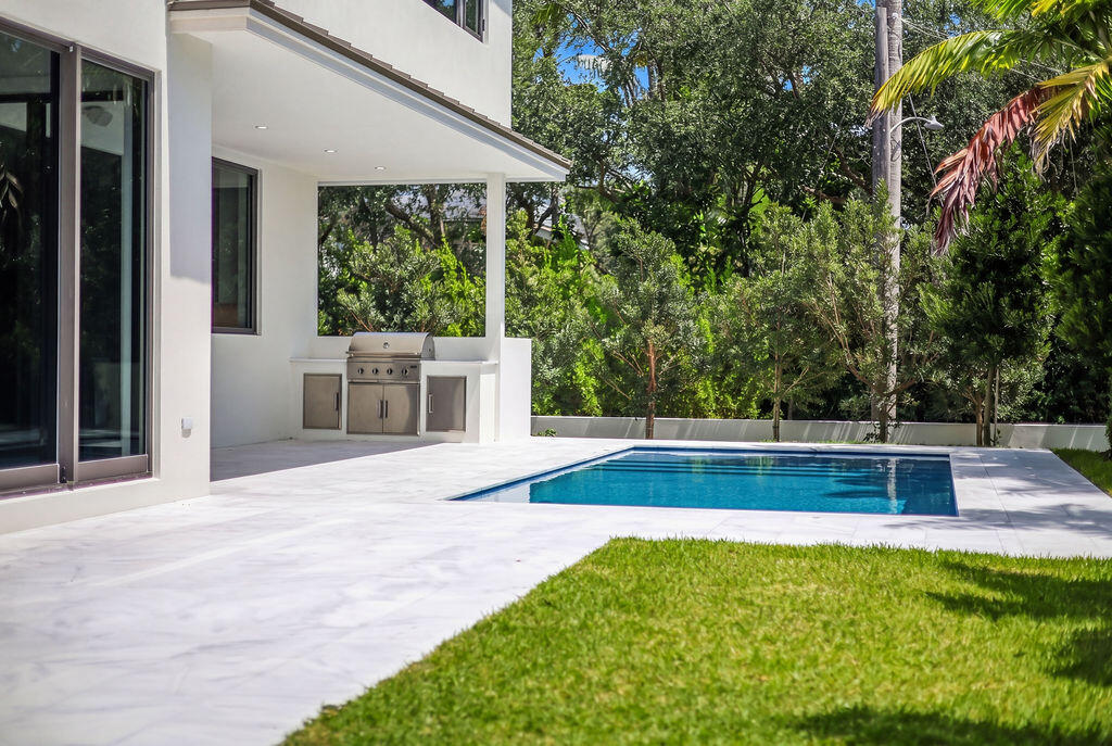 1550 Ponce De Leon, Fort Lauderdale FL 33316