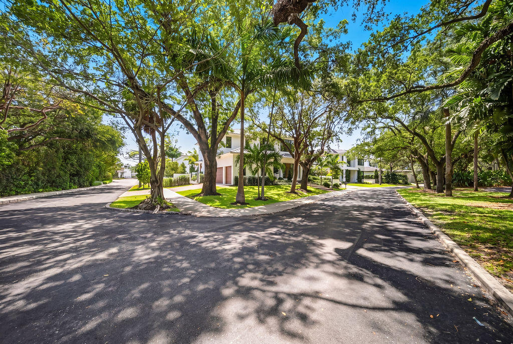 1550 Ponce De Leon, Fort Lauderdale FL 33316