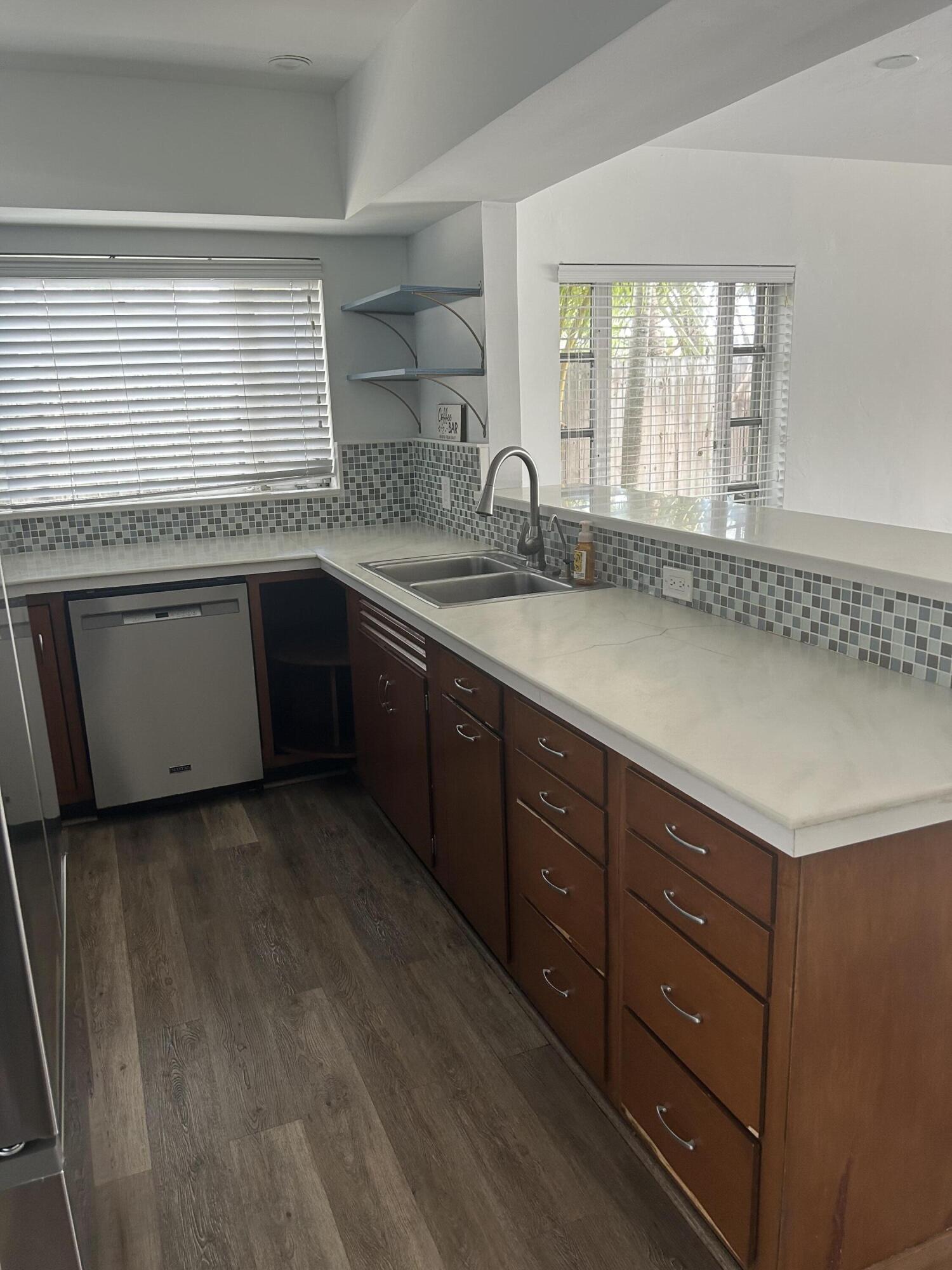 704 NE 20th, Fort Lauderdale FL 33304