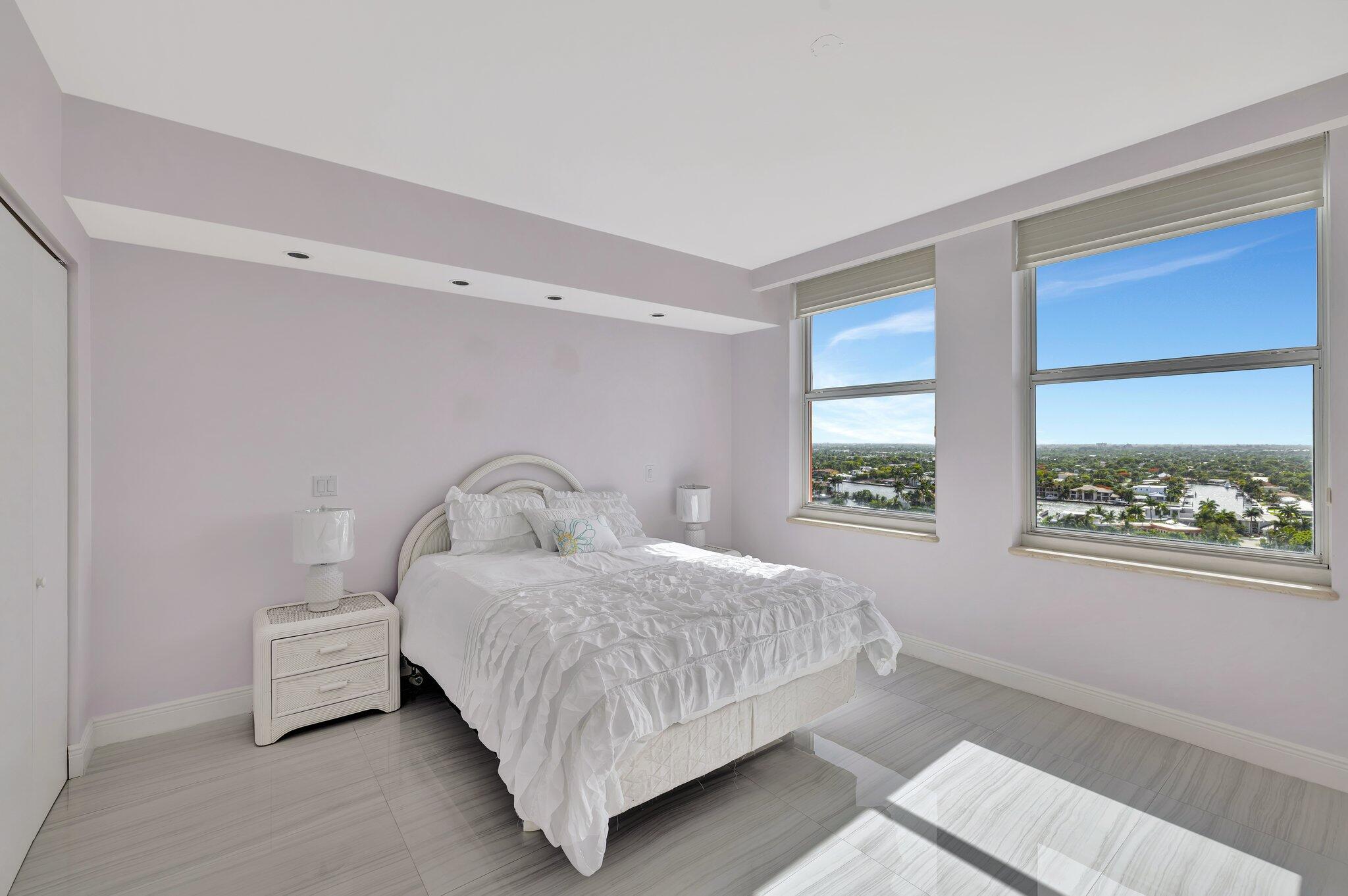 2100 N Ocean #16e, Fort Lauderdale FL 33305
