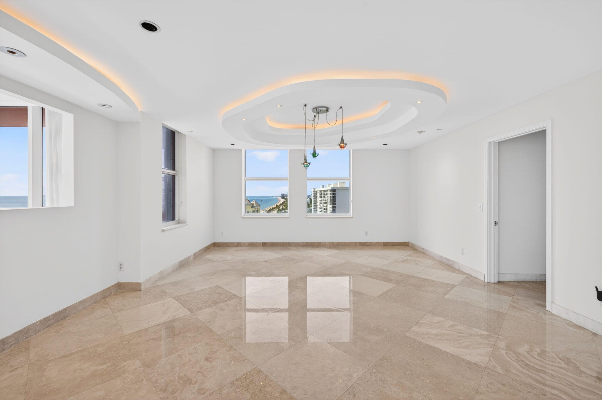 2100 N Ocean #16e, Fort Lauderdale FL 33305