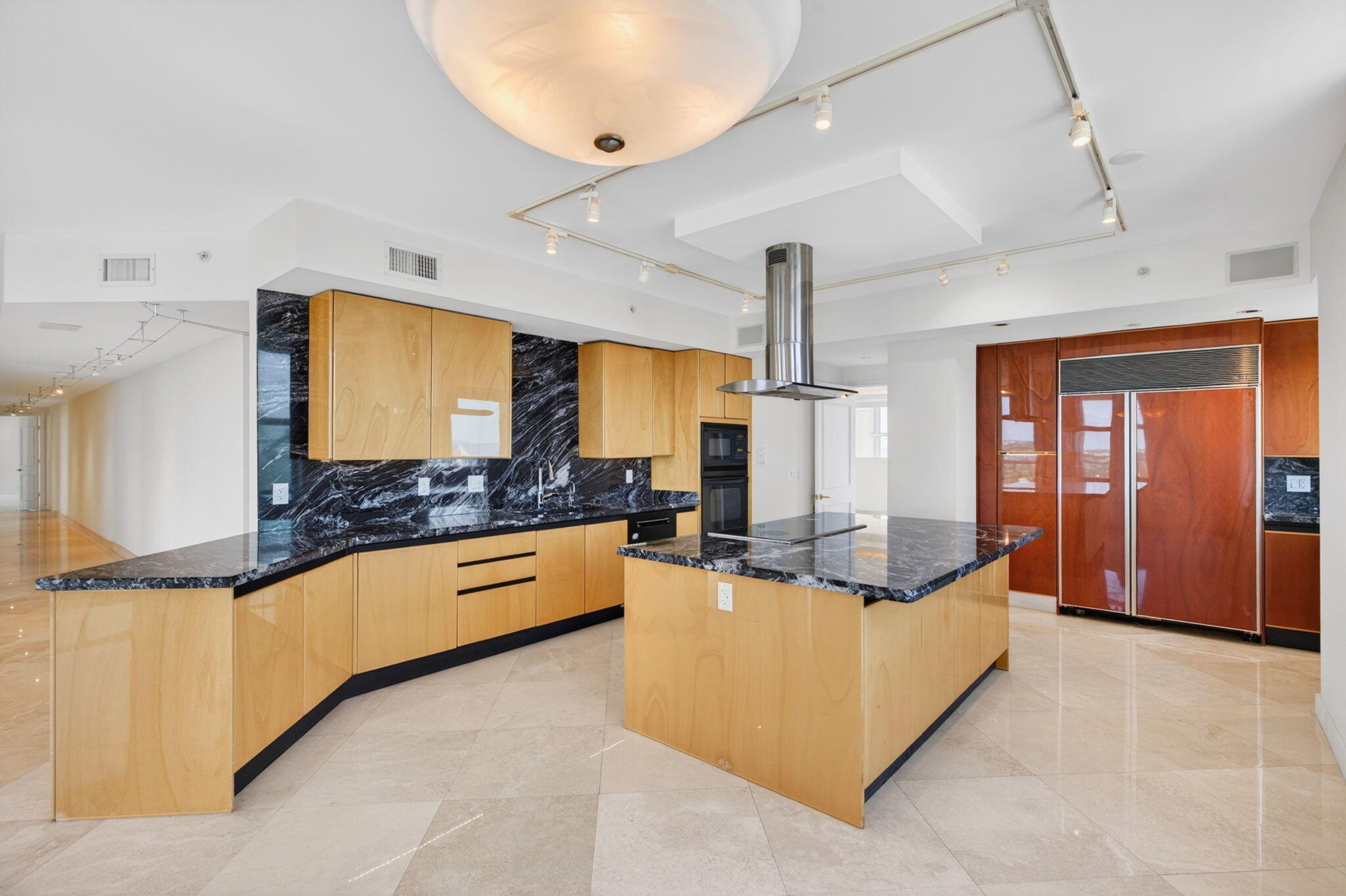 2100 N Ocean #16e, Fort Lauderdale FL 33305