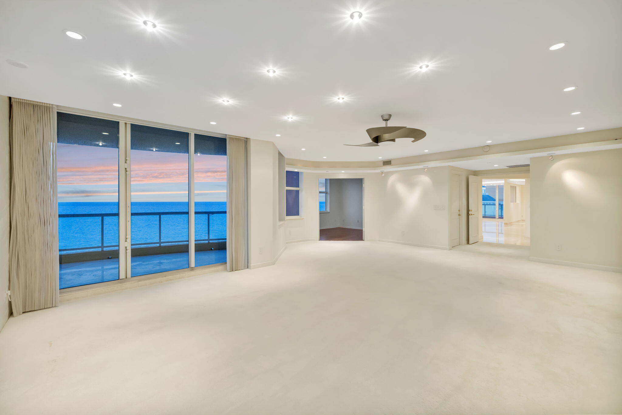 2100 N Ocean #16e, Fort Lauderdale FL 33305