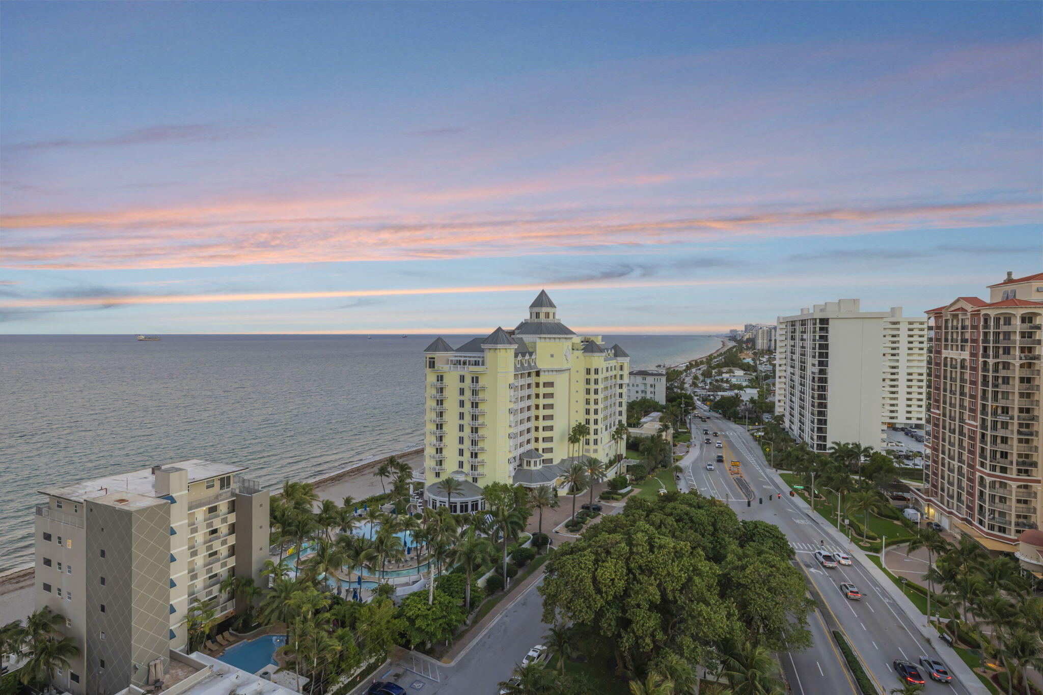 2100 N Ocean #16e, Fort Lauderdale FL 33305