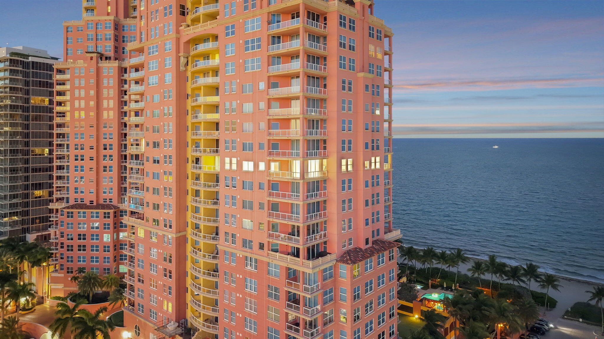 2100 N Ocean #16e, Fort Lauderdale FL 33305