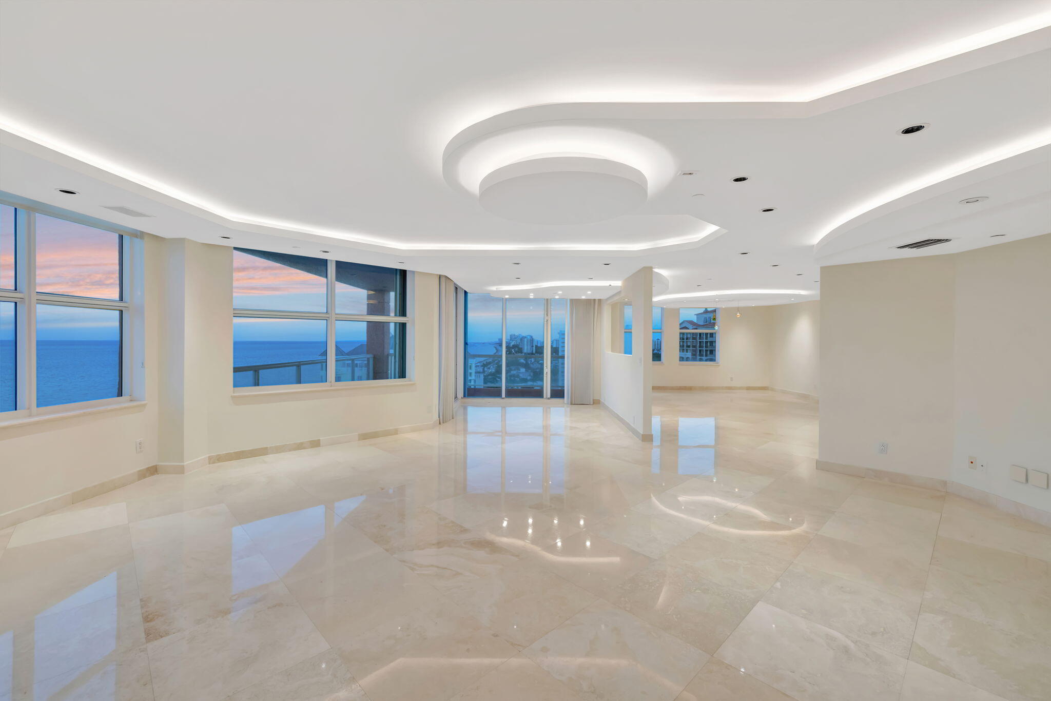 2100 N Ocean #16e, Fort Lauderdale FL 33305