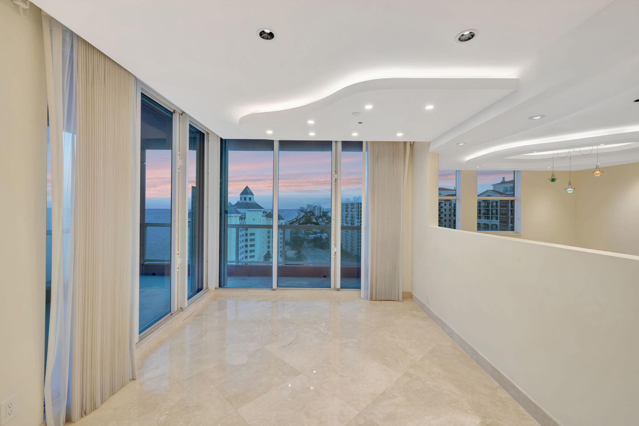 2100 N Ocean #16e, Fort Lauderdale FL 33305