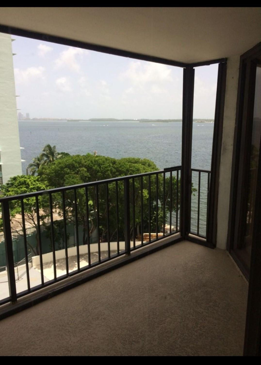 1865 Brickell #A707, Miami FL 33129