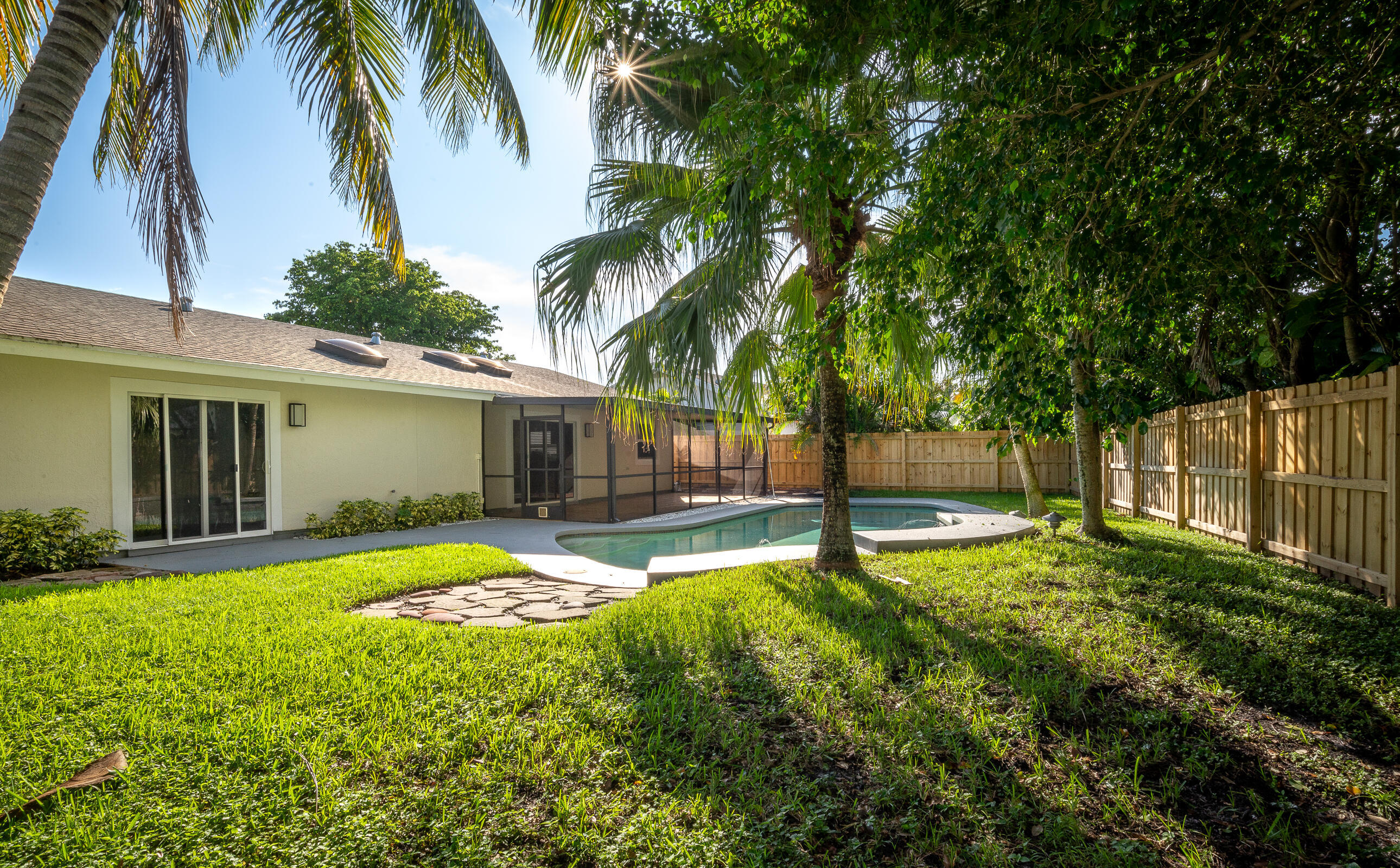 4126 Birchwood, Boca Raton FL 33487