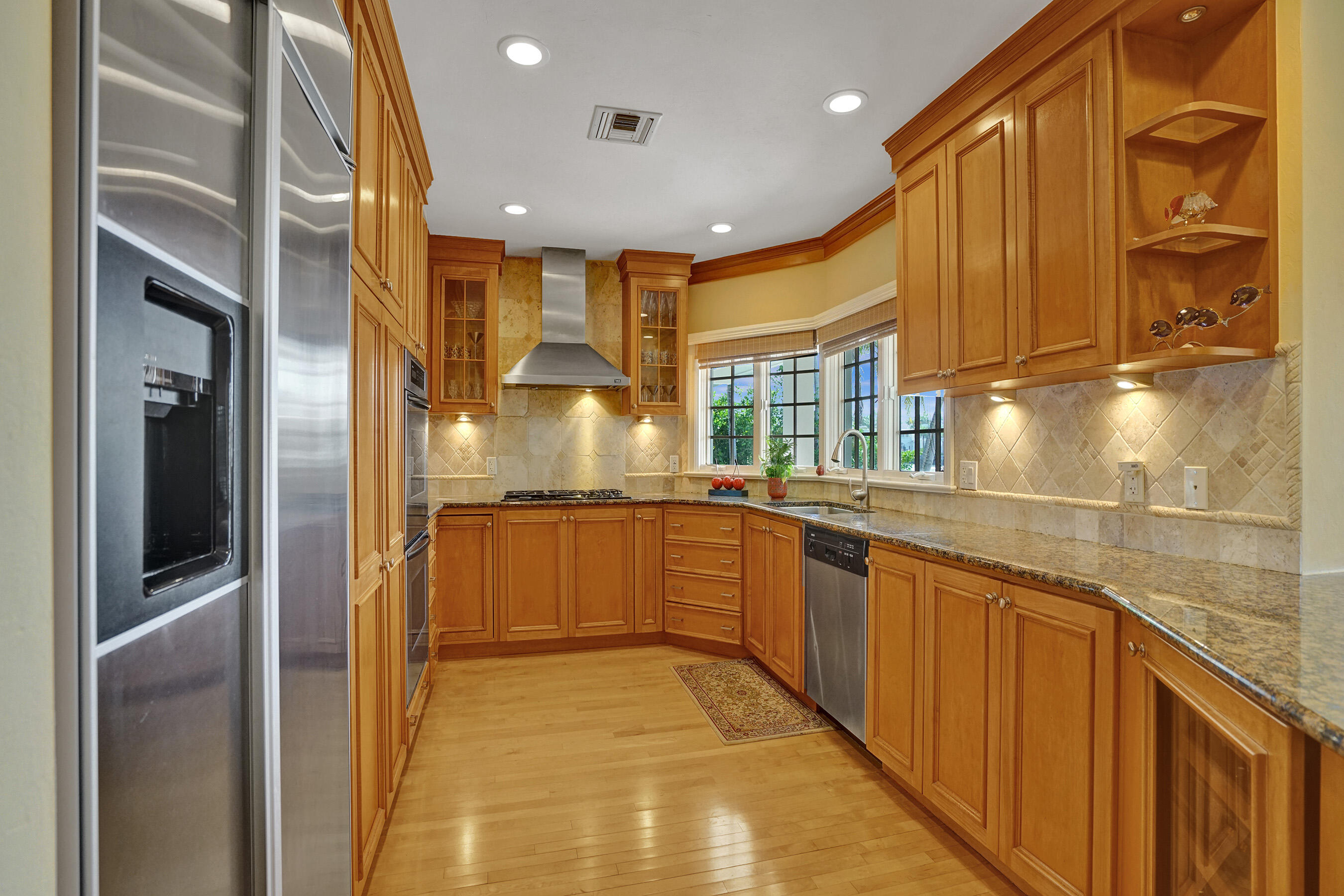7 Saranac, Sea Ranch Lakes FL 33308