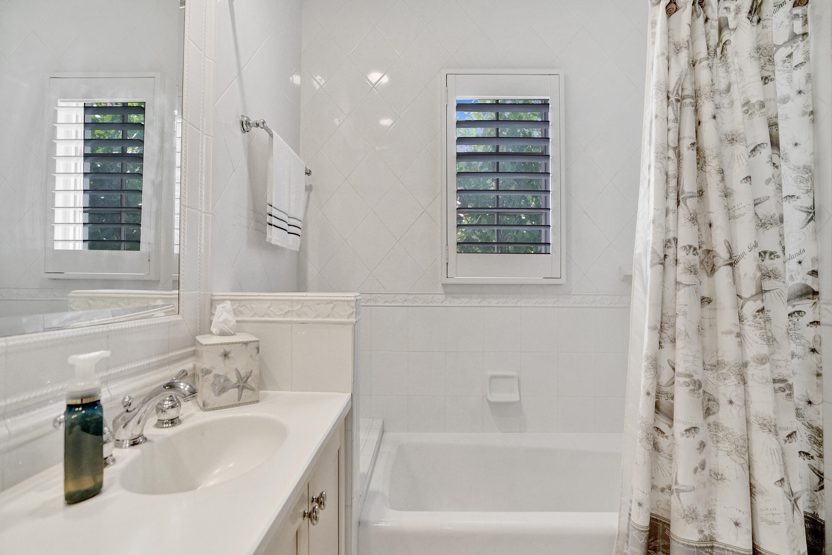 7 Saranac, Sea Ranch Lakes FL 33308
