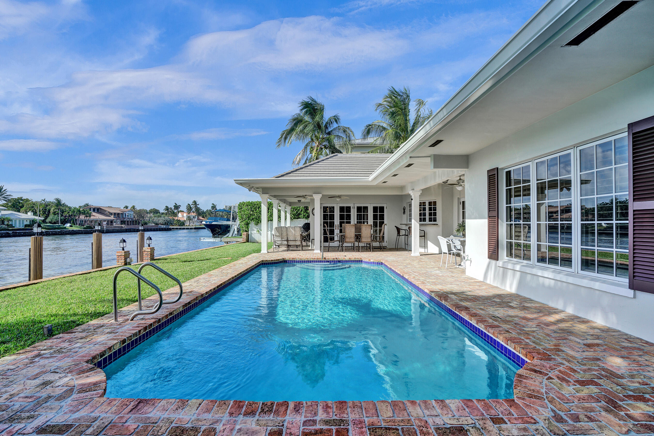 7 Saranac, Sea Ranch Lakes FL 33308