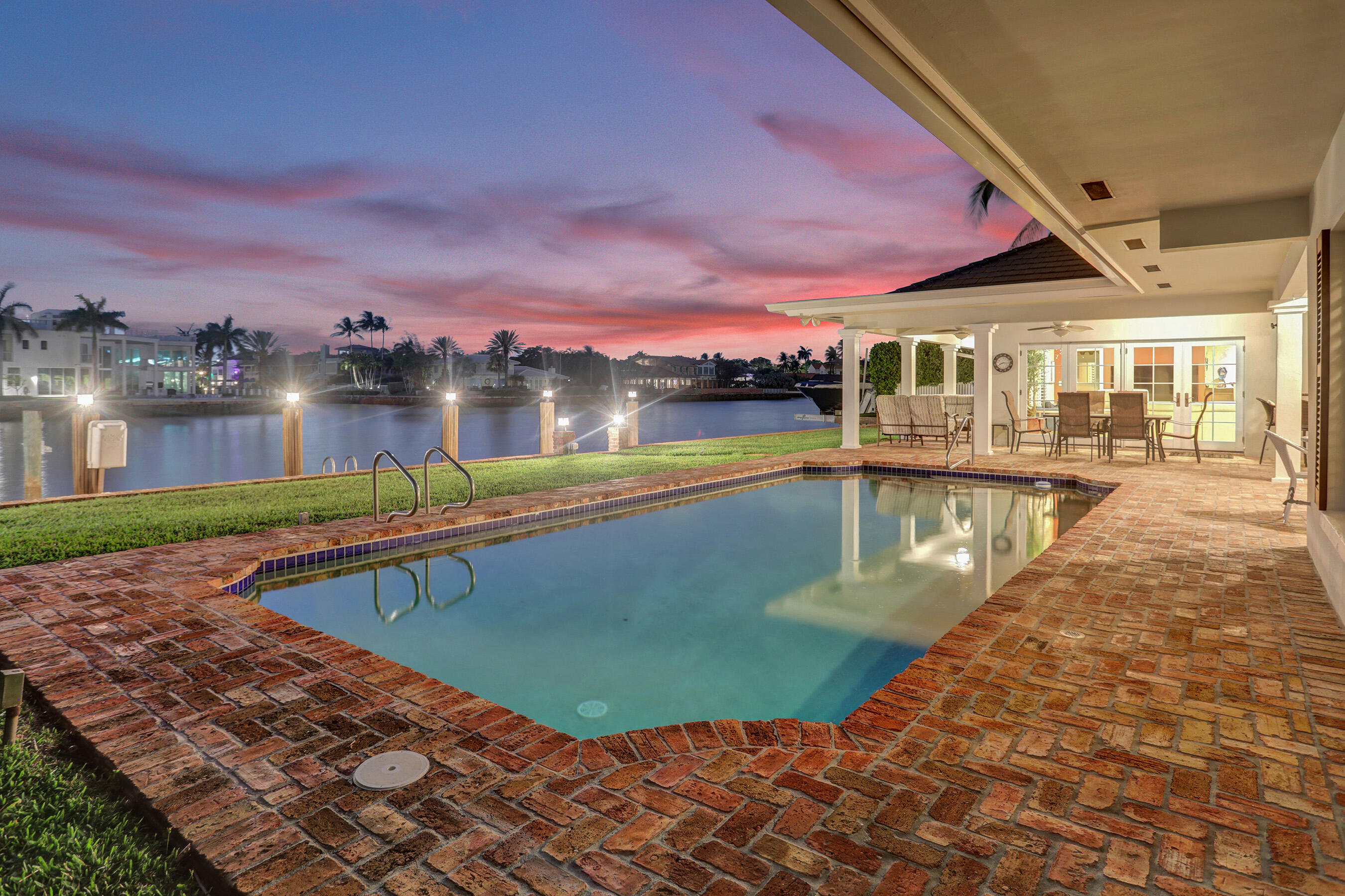 7 Saranac, Sea Ranch Lakes FL 33308