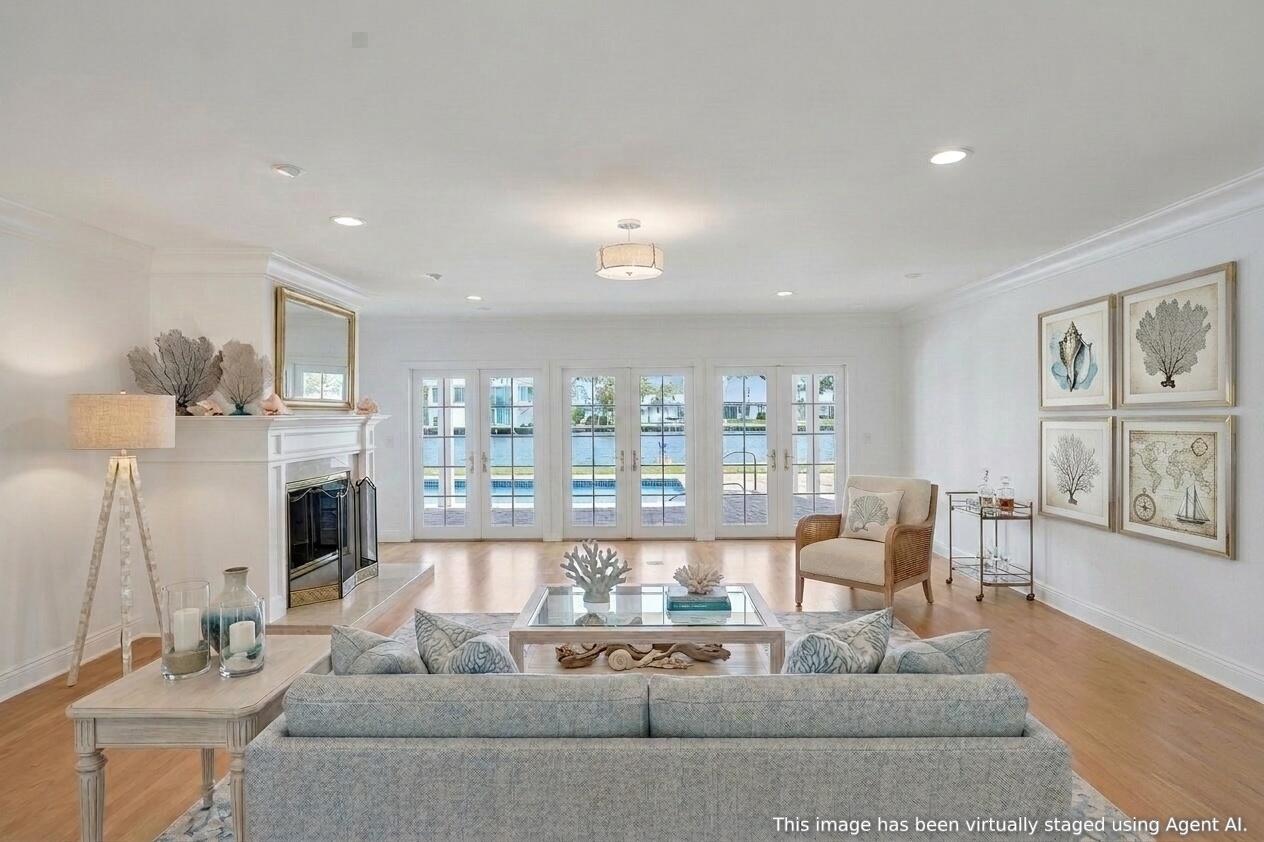 7 Saranac, Sea Ranch Lakes FL 33308