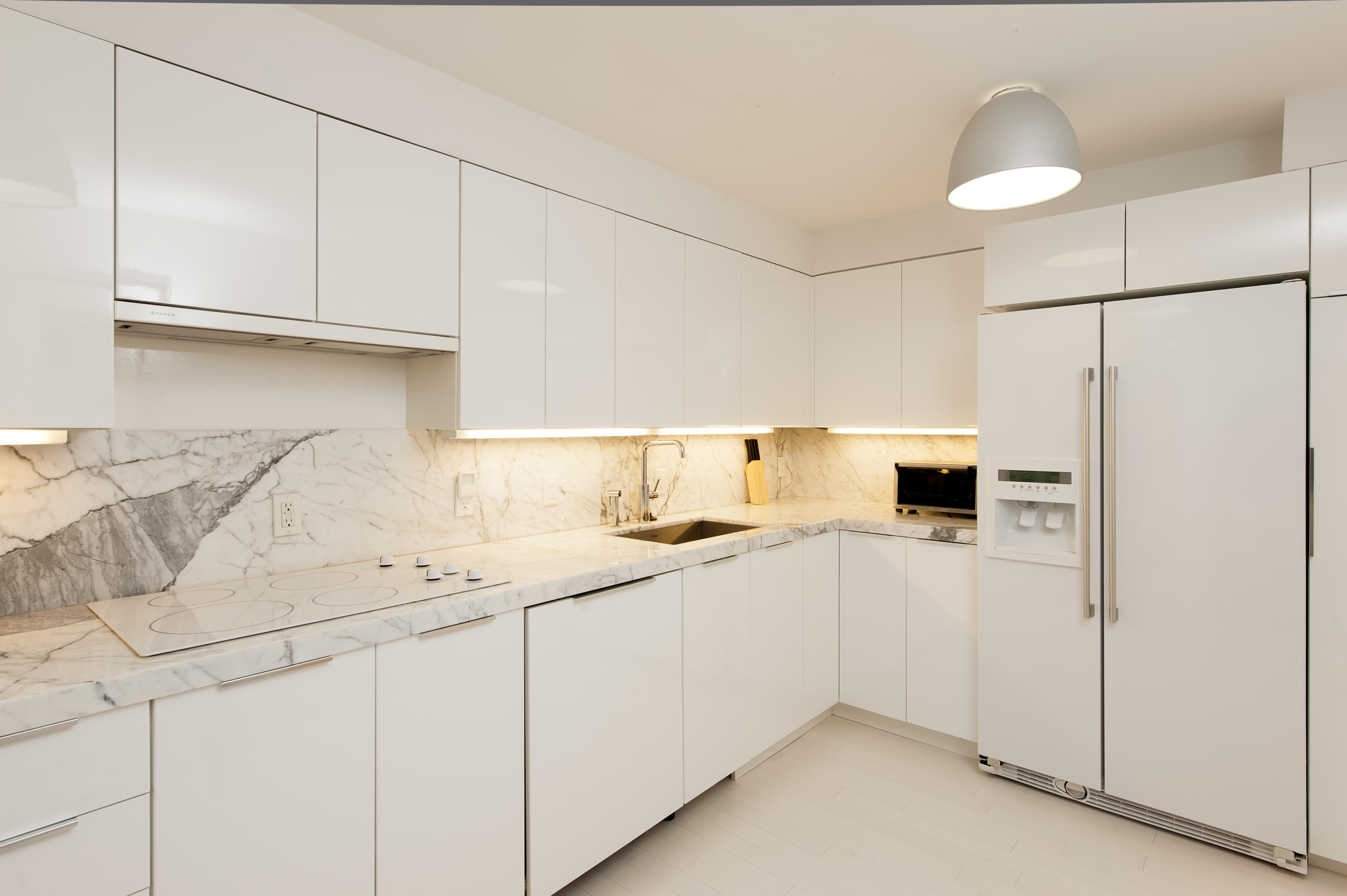 100 Sunrise #404, Palm Beach FL 33480