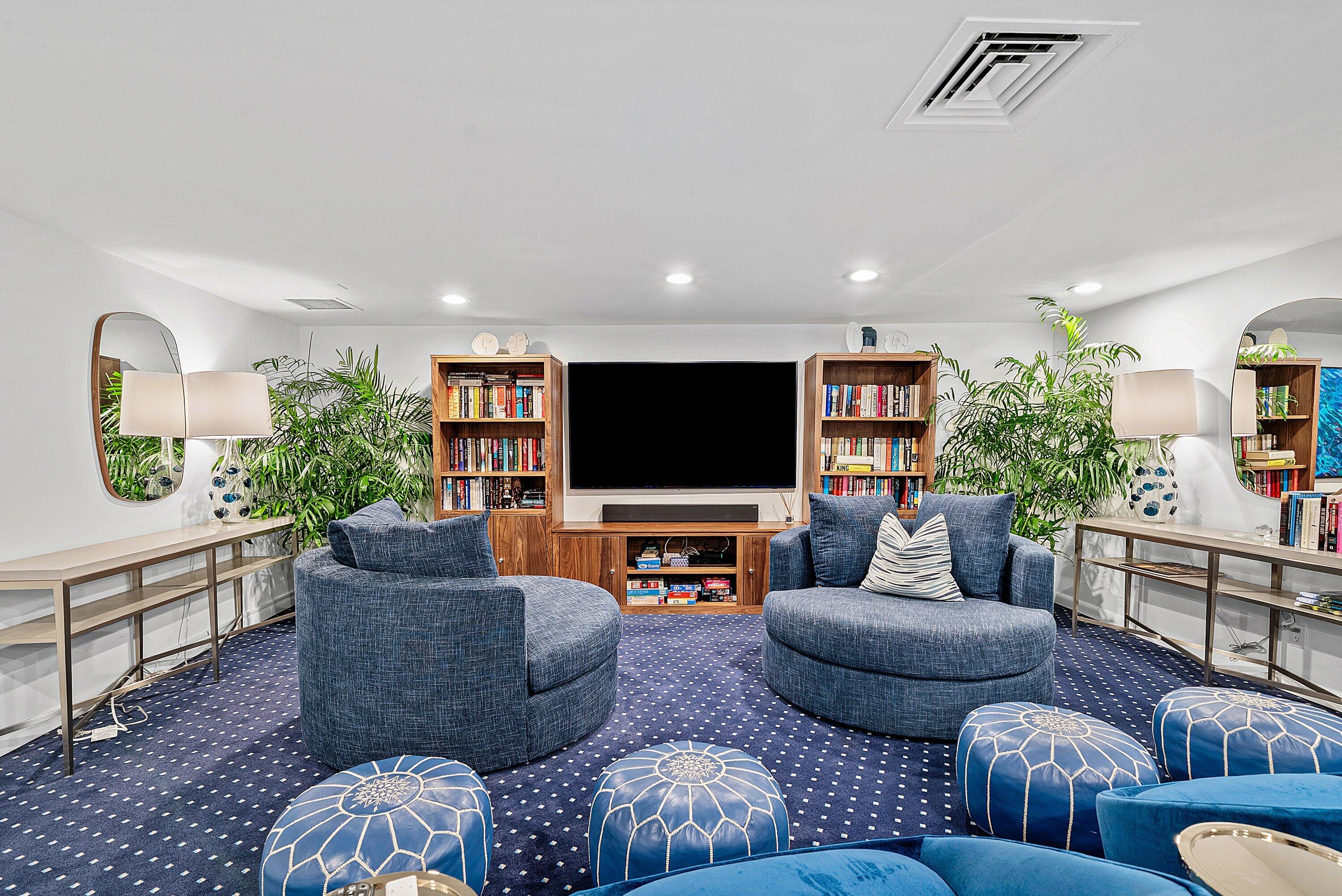 100 Sunrise #404, Palm Beach FL 33480