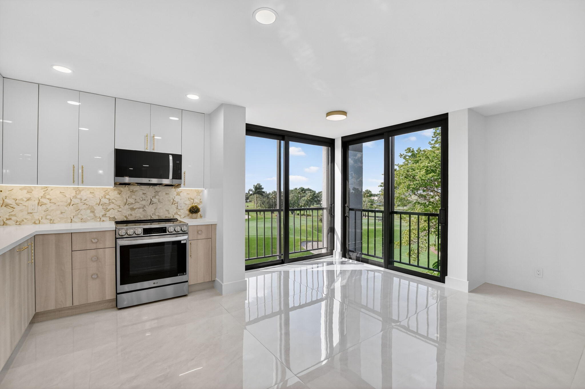 6797 Willow Wood #6044, Boca Raton FL 33434