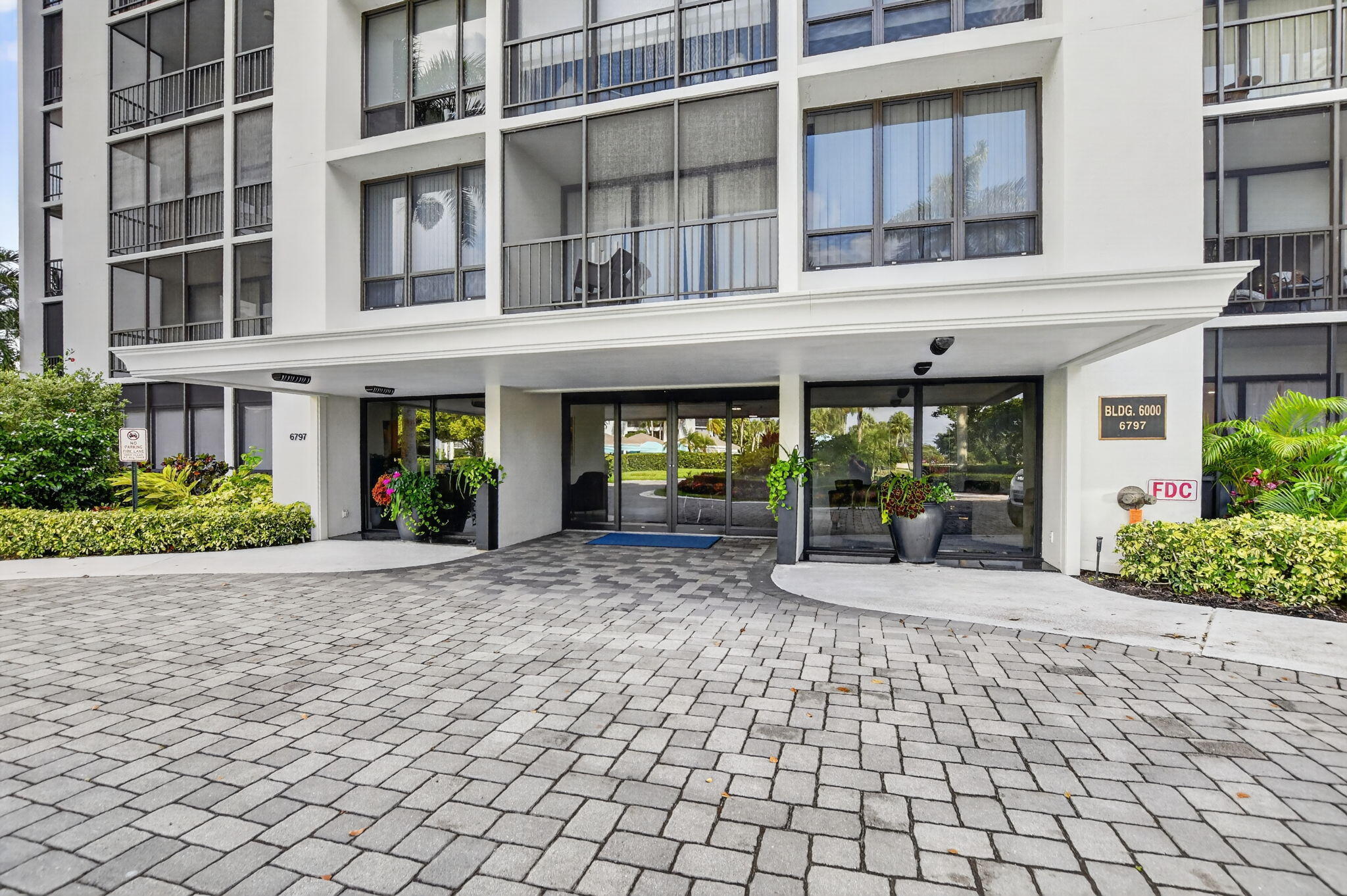 6797 Willow Wood #6044, Boca Raton FL 33434