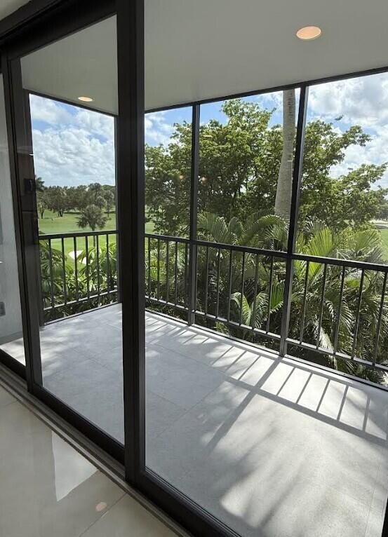 6797 Willow Wood #6044, Boca Raton FL 33434
