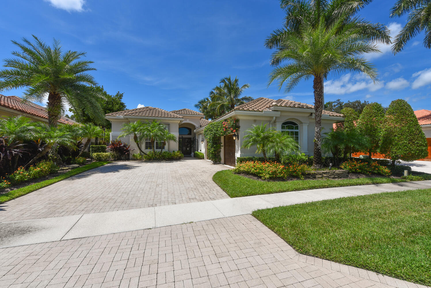 14284 Stroller, Wellington FL 33414