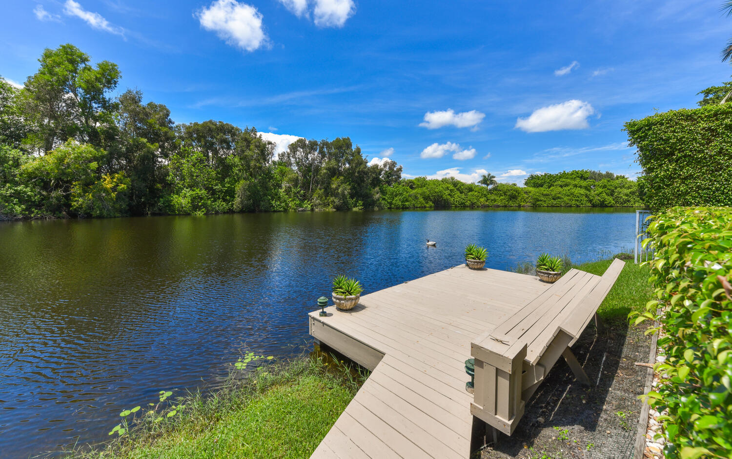 14284 Stroller, Wellington FL 33414