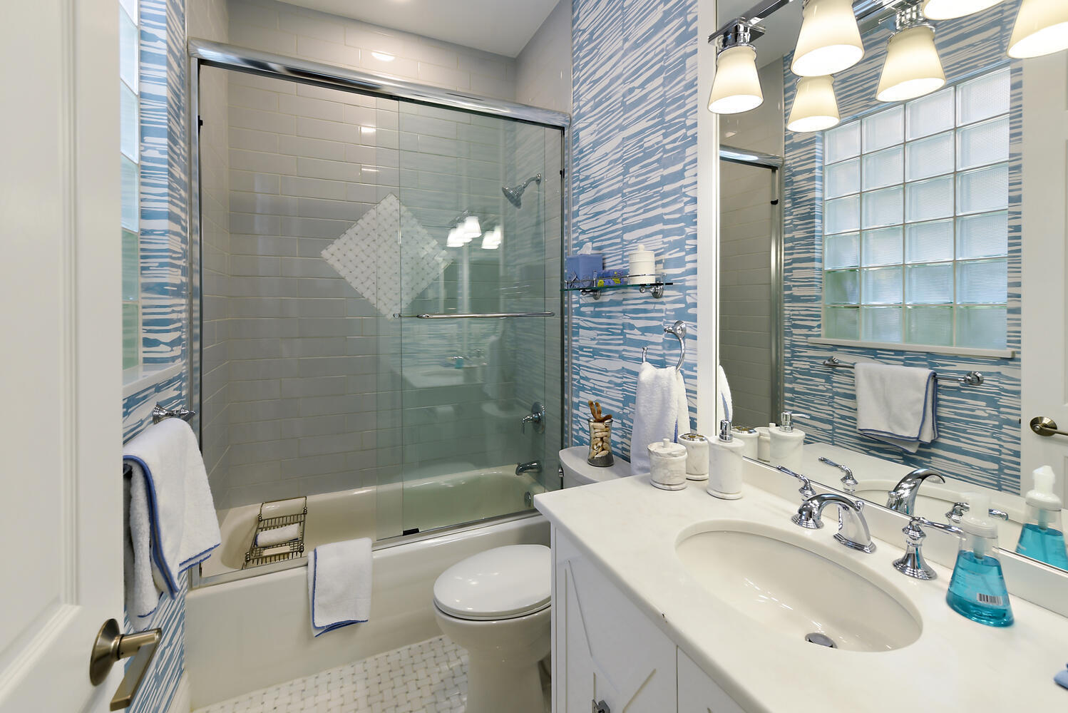 14284 Stroller, Wellington FL 33414