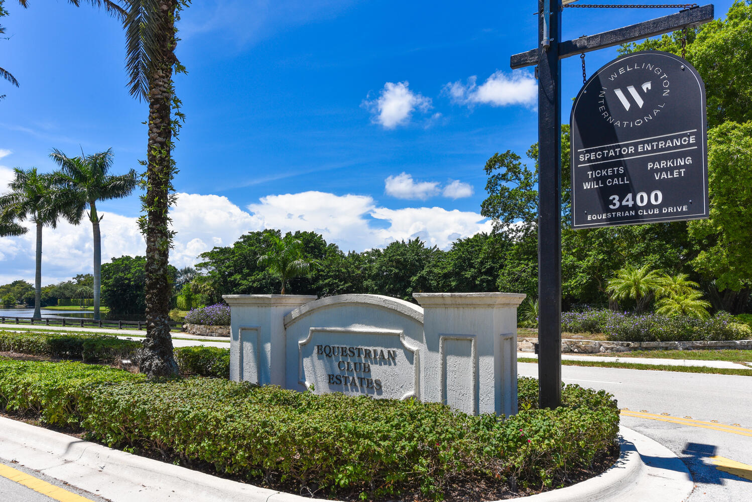 14284 Stroller, Wellington FL 33414