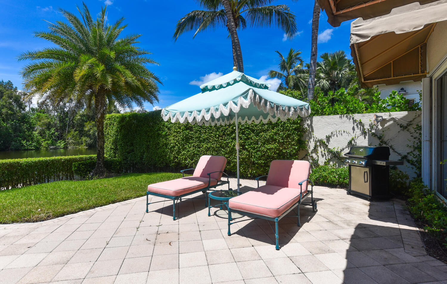 14284 Stroller, Wellington FL 33414