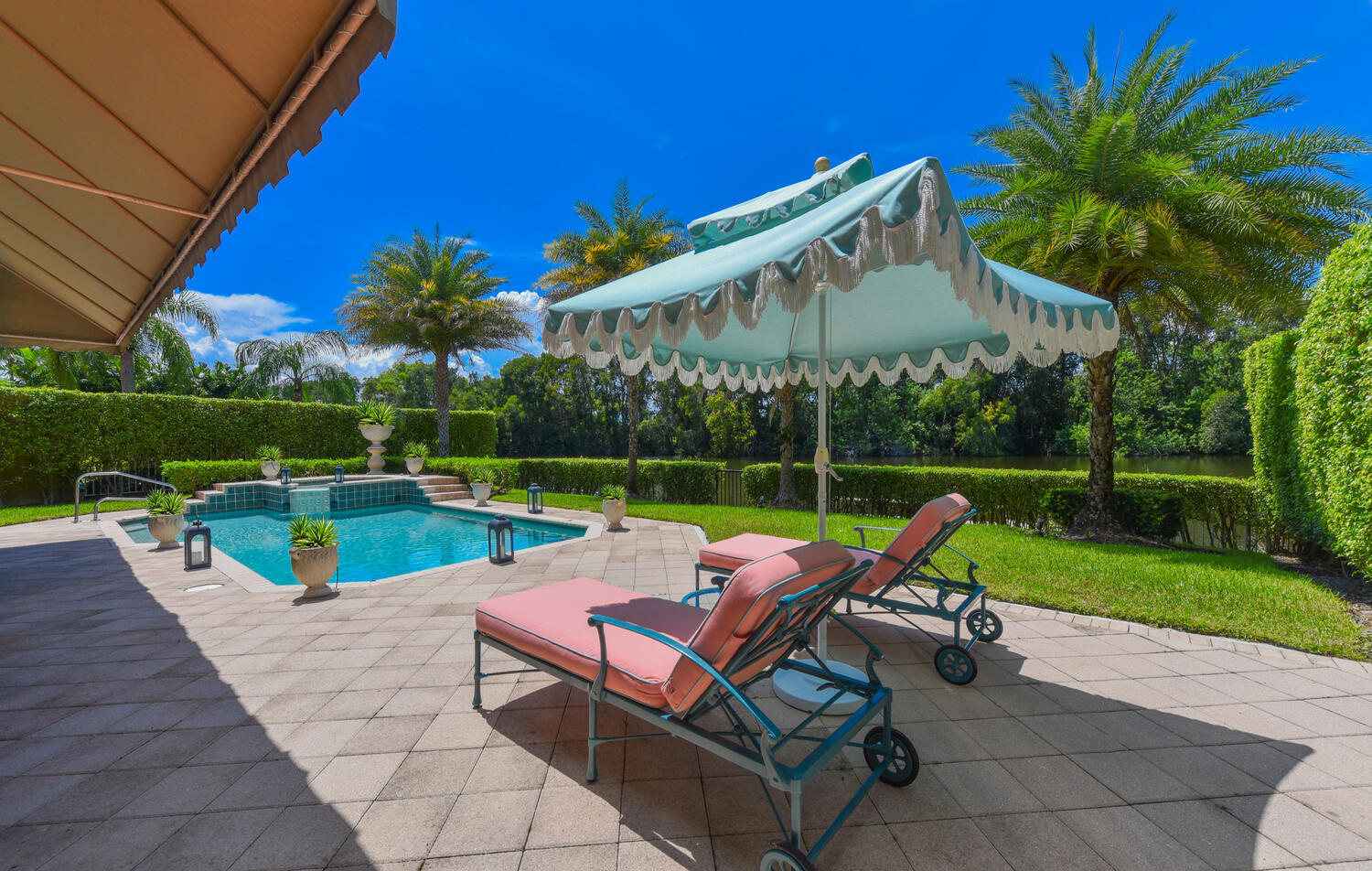 14284 Stroller, Wellington FL 33414
