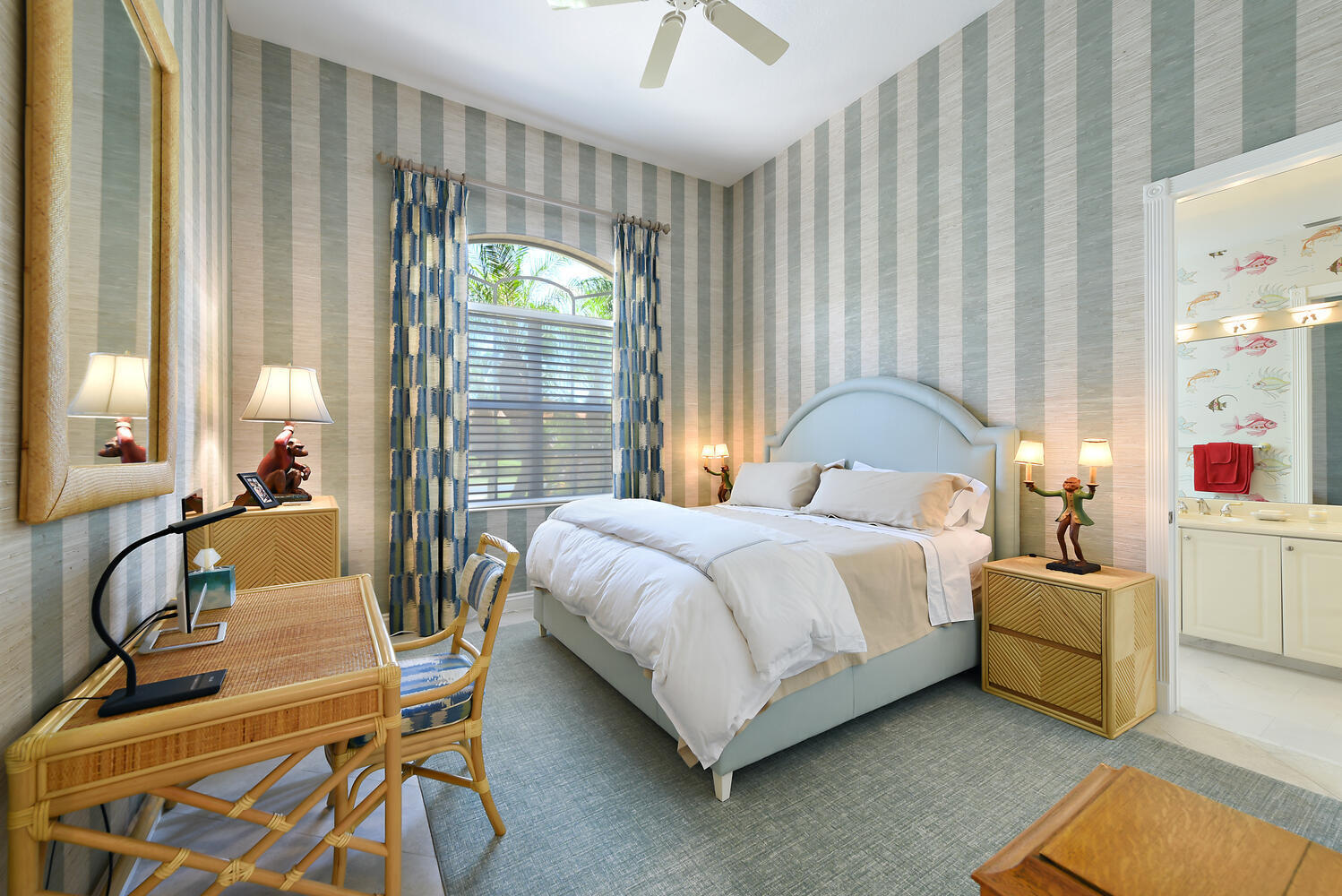 14284 Stroller, Wellington FL 33414