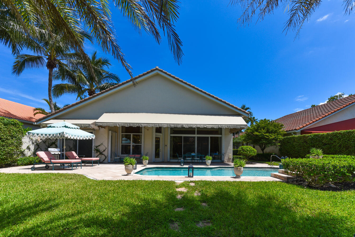 14284 Stroller, Wellington FL 33414