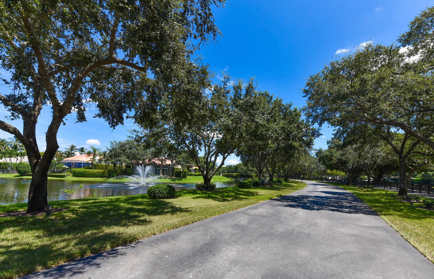 14284 Stroller, Wellington FL 33414