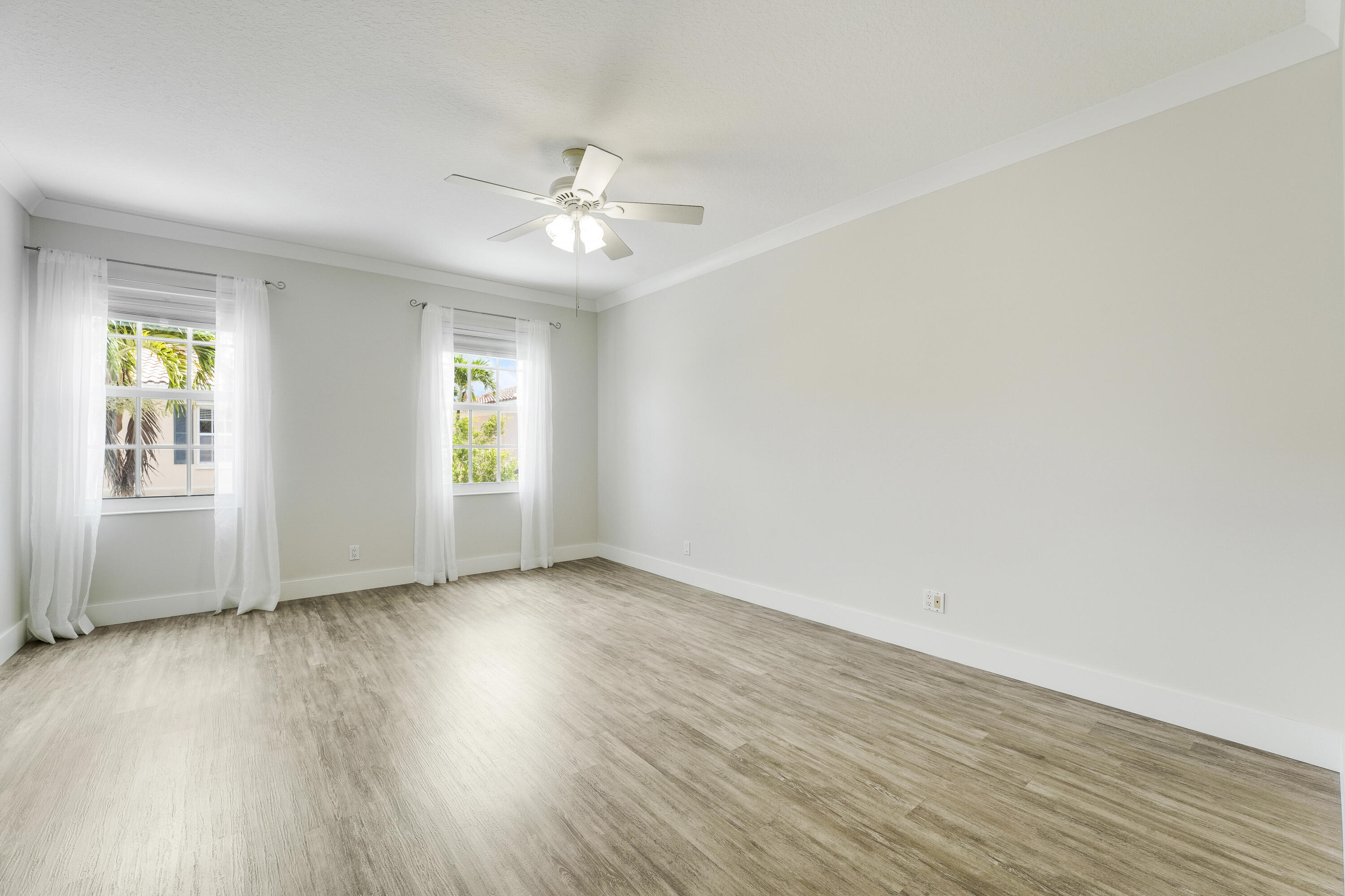 2052 Tarpon Lake, West Palm Beach FL 33411