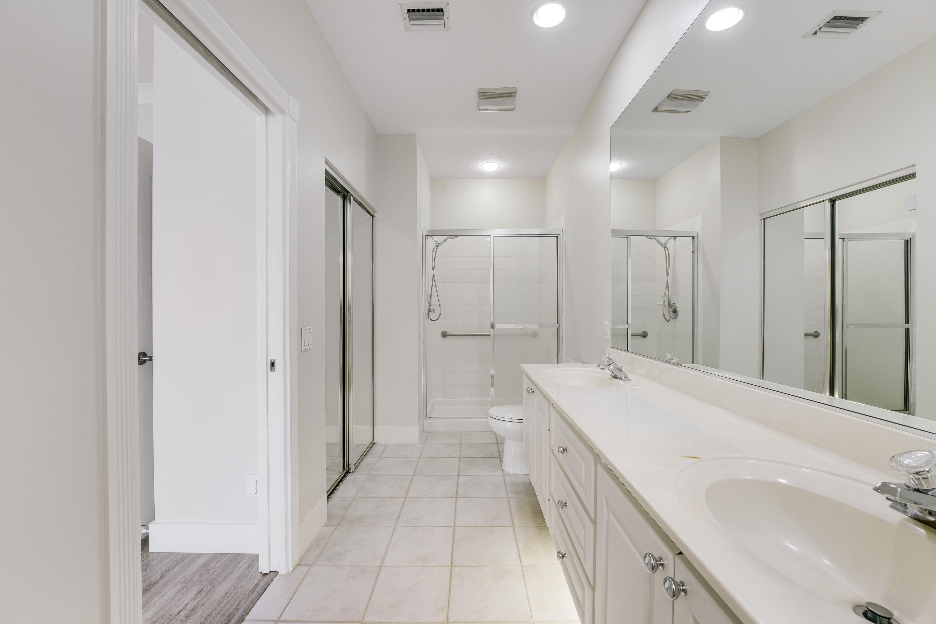 2052 Tarpon Lake, West Palm Beach FL 33411