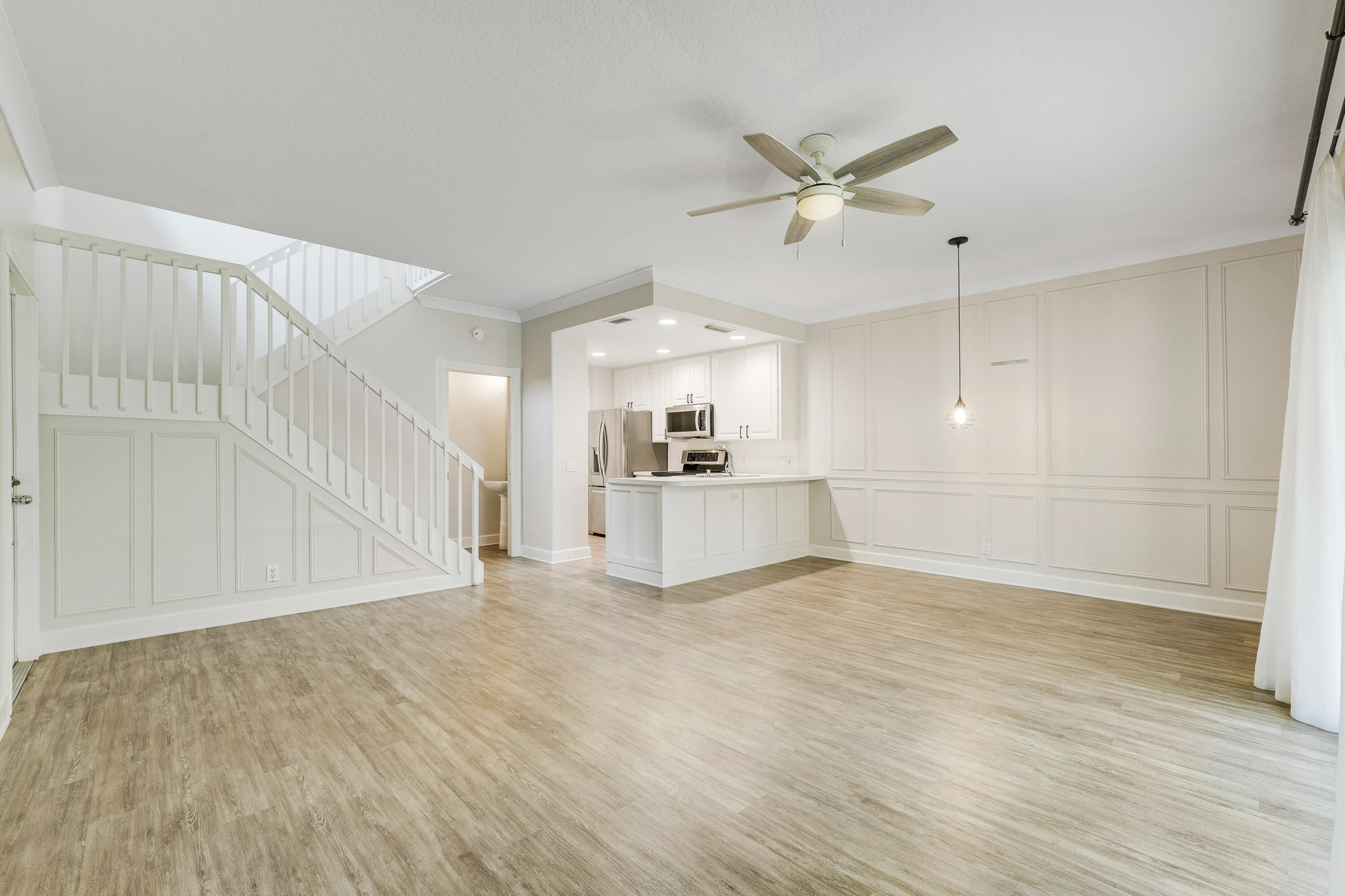 2052 Tarpon Lake, West Palm Beach FL 33411