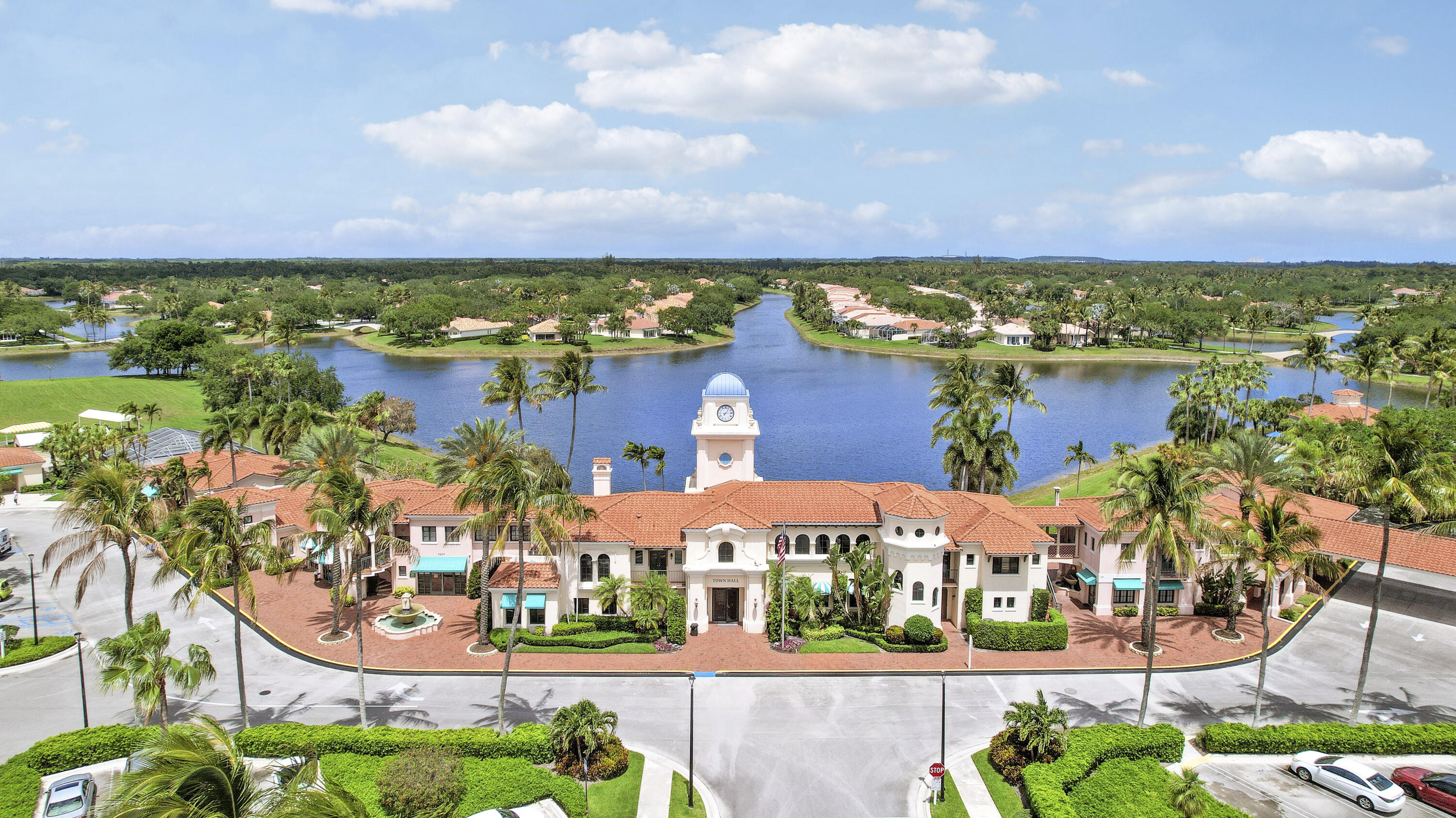2052 Tarpon Lake, West Palm Beach FL 33411